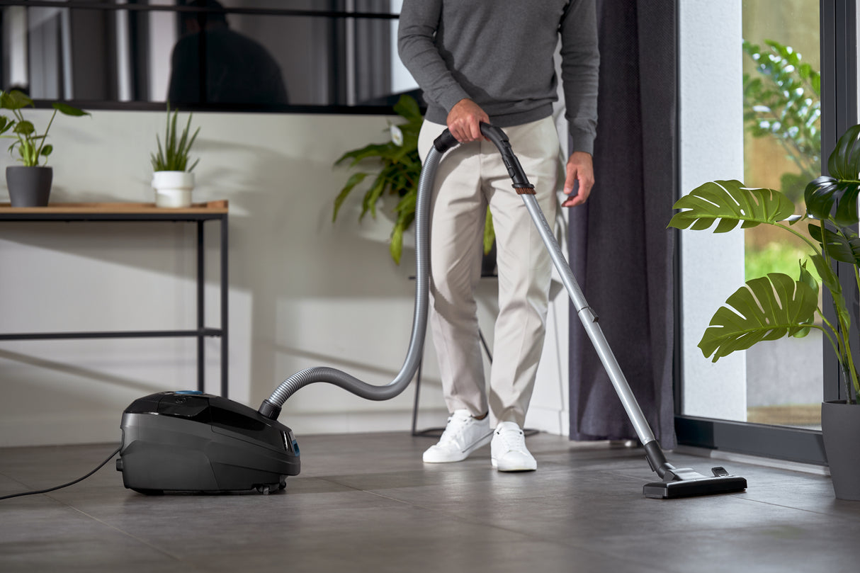 Rowenta Green Force Max RO4931 4,5 L A cilindro Secco 900 W Sacchetto per la polvere