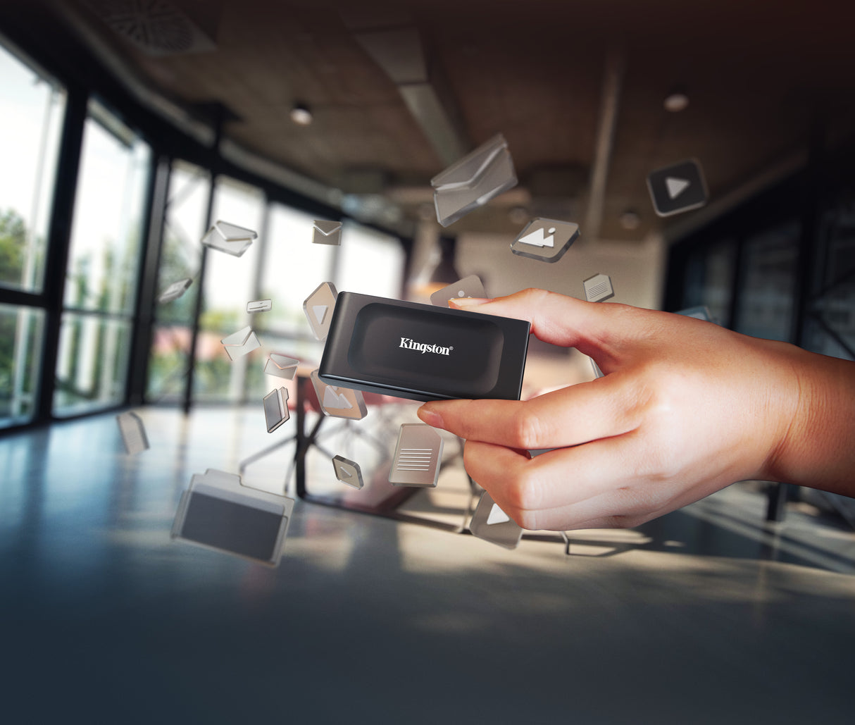 Kingston Technology 2TB SSD esterno XS1000 USB 3.2 Gen 2