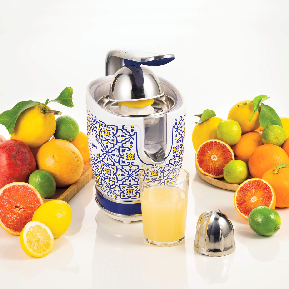 Ariete 413, Spremiagrumi Capri, Spremiagrumi Elettrico con Leva, 2 Coni per Frutti Grandi e Piccoli, Beccuccio Salvagoccia, Motore Silenzioso, Spremitura Professionale, Corpo in Metallo