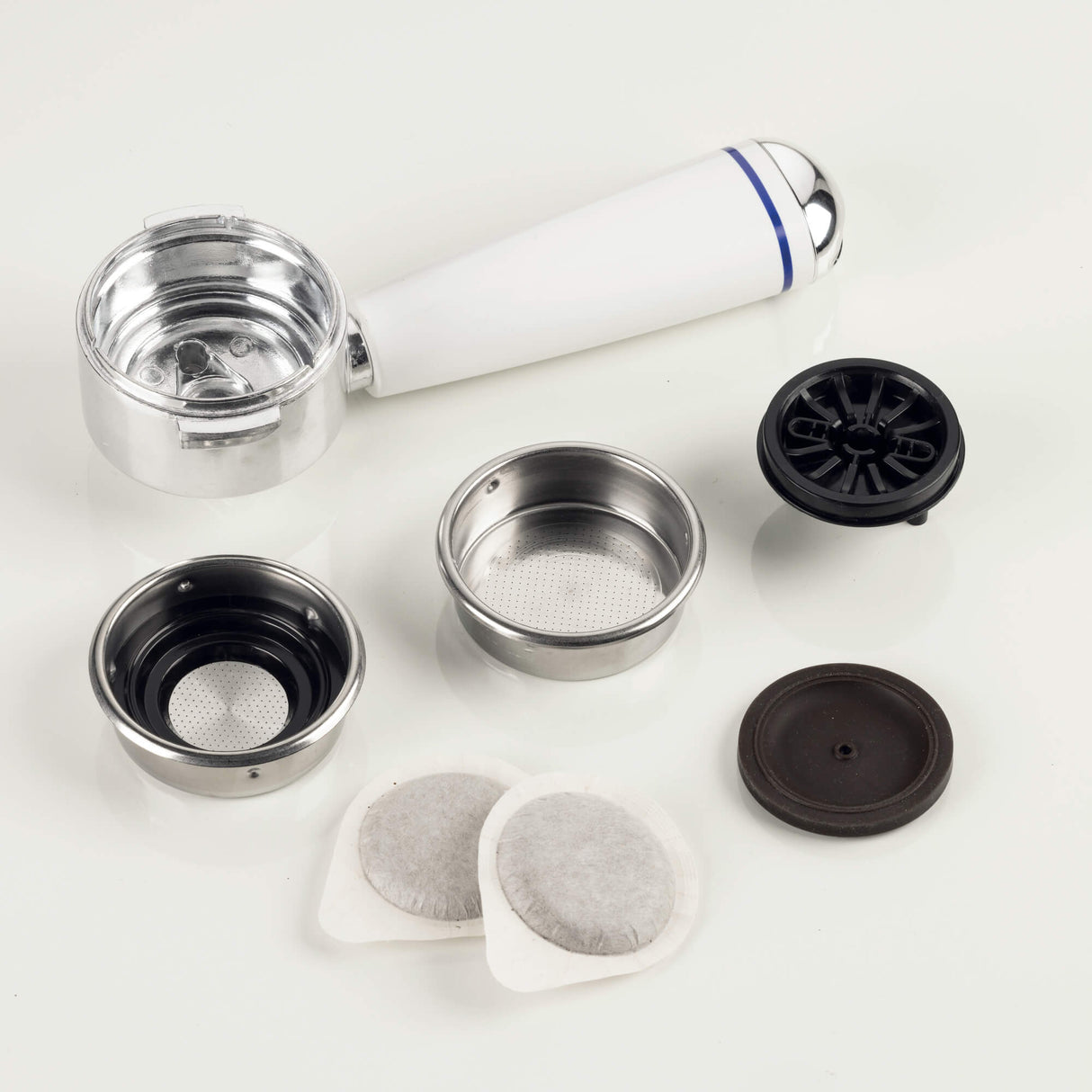 Ariete 1389 Macchina da caffè Capri, 850W, Capacità serbatoio 0,9L, Filtro ½ tazze, Vassoio raccogli goccia, Cappuccinatore