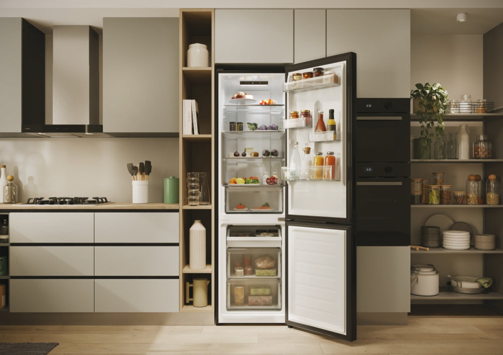 Candy Fresco CNCQ2T518EB Libera installazione 279 L Nero