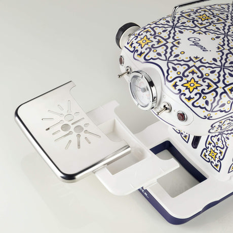 Ariete 1389 Macchina da caffè Capri, 850W, Capacità serbatoio 0,9L, Filtro ½ tazze, Vassoio raccogli goccia, Cappuccinatore