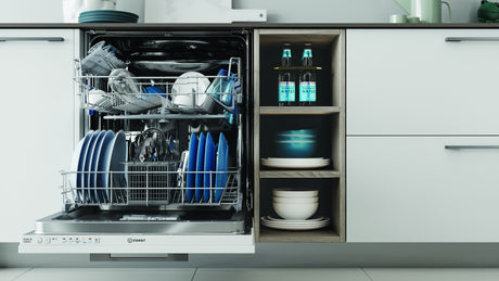 Indesit Lavastoviglie BI 60 cm, classe E, 14 coperti, Push&Go