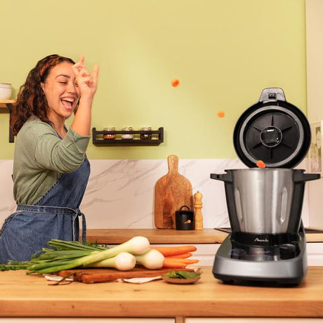 Cecotec Mambo Touch con Jarra Habana 1600 W 3,3 L Nero, Acciaio inox