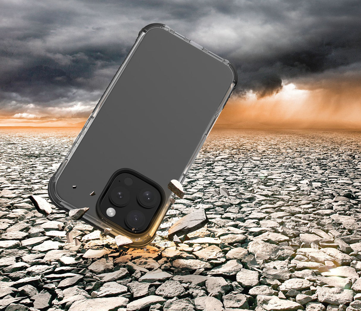 Cellularline Tetra Force Strong Guard - iPhone 16 Pro Custodia flessibile ultra-protettiva, anti-shock con tecnologia antibatterica Microban® integrata