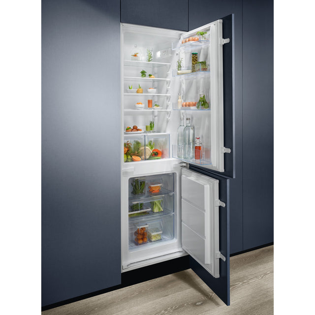 7332543973743
